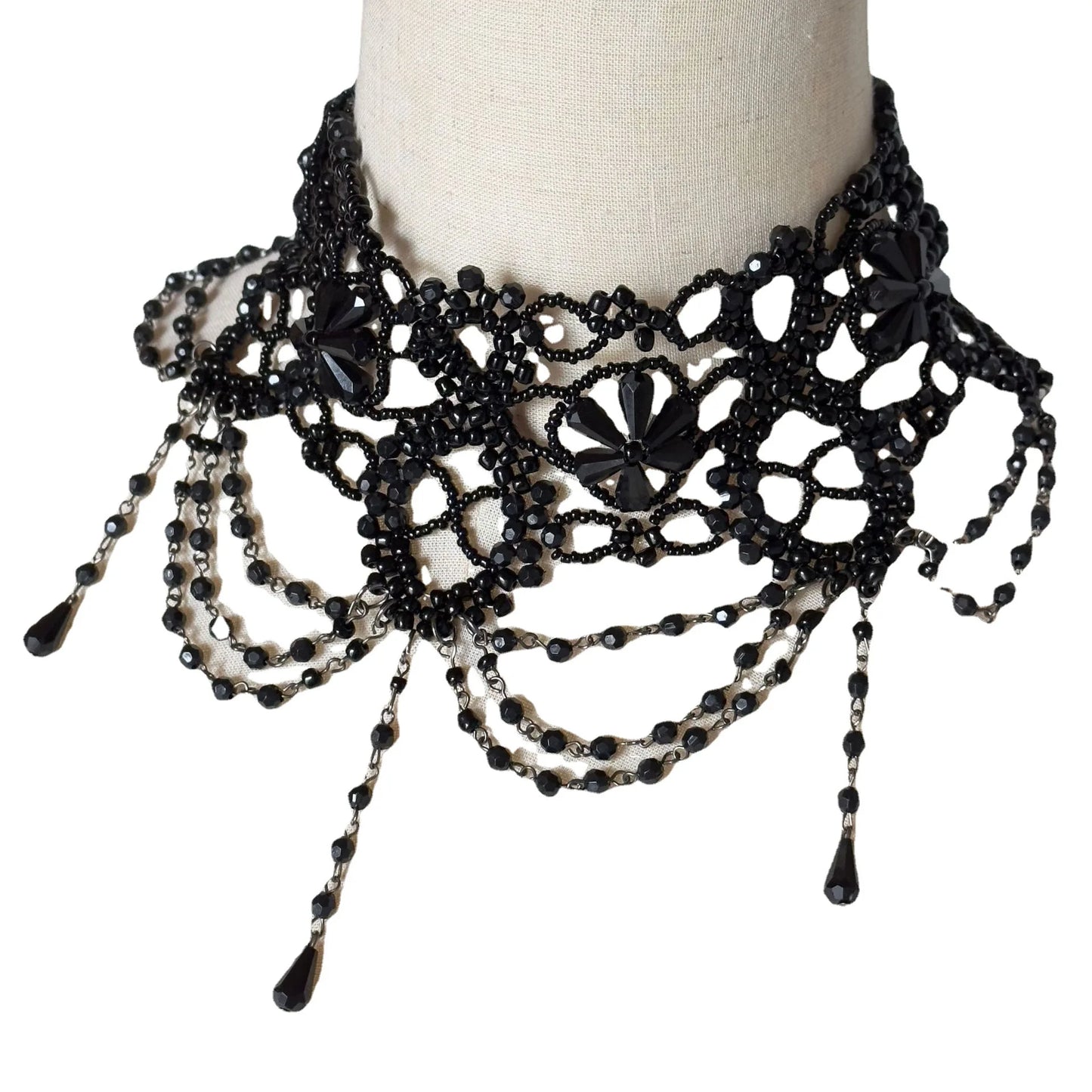 Gothic Victorian Tassel Choker – Unleash Your Dark Elegance