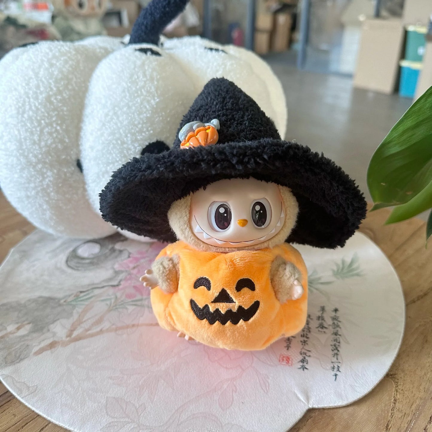 Labubu I -  II Dolls Halloween Outfit – Cute Pumpkin Party Costume for 15–17cm Plush Dolls