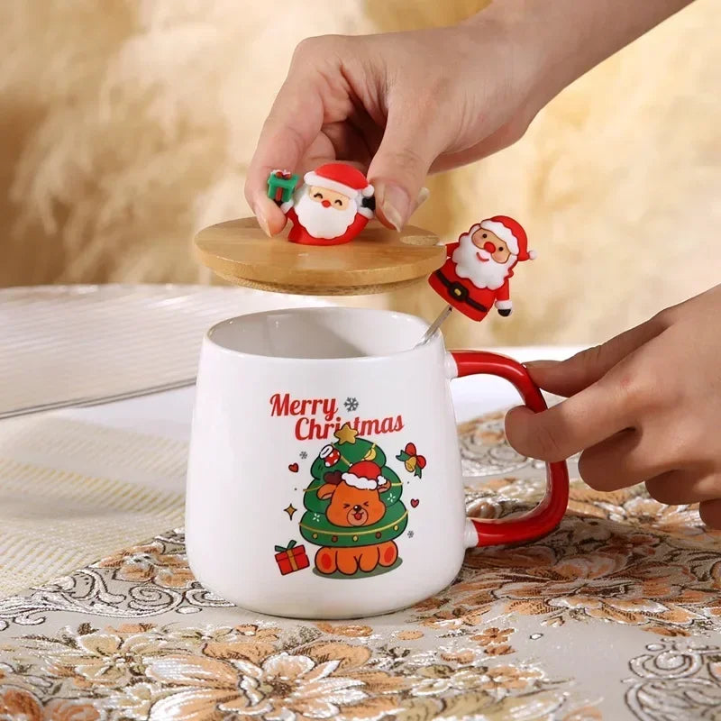 Elegant Christmas Ceramic Mug Set (400 ml) with Lid and Spoon