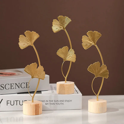 Ginkgo Leaf Wooden Ornaments – Elegant Miniature Figurines for Home and Office Decor