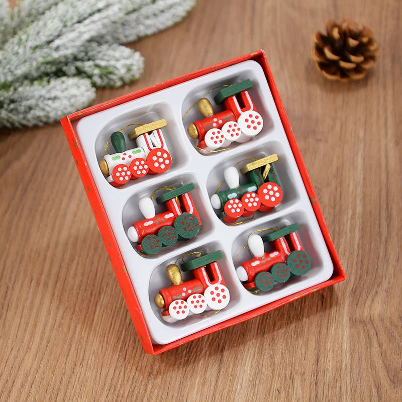 Ensemble de mini pendentifs en bois - Trains et figurines (6/10/16 pièces)