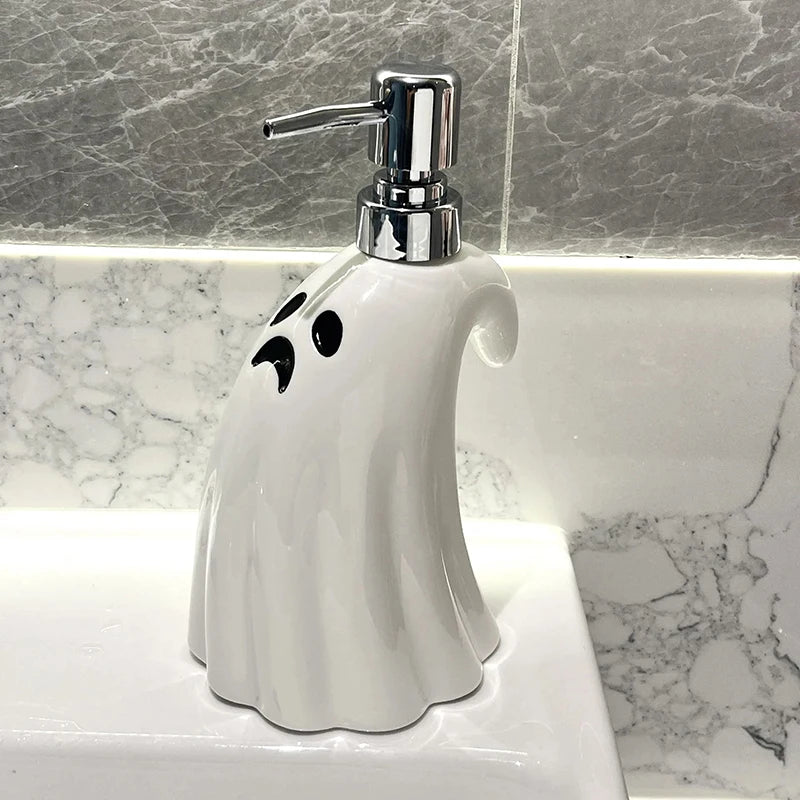 Ceramic Soap Dispenser – Large Capacity Halloween-Themed Bathroom Decor