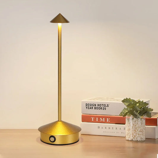 Minimalist LED Lamp: 3-Colour Touch Dimming for Ambience